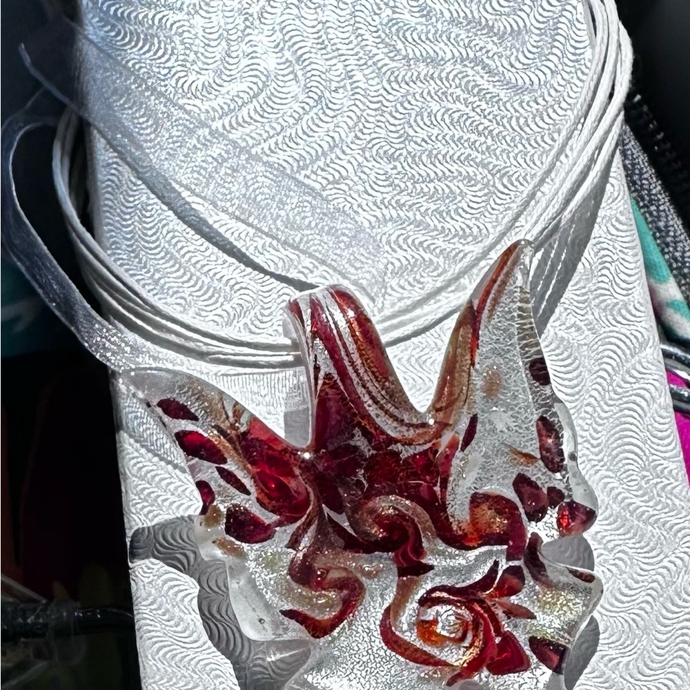 Elegant Red and Silver Glass Pendant Necklace